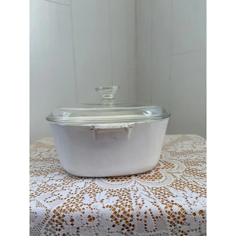 Vintage CorningWare “Cornflower Blue” 2.5 Quart Casserole Dish W/Lid